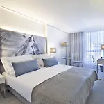 White Hotel 3*