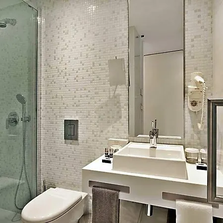 White Отель Лиссабон
