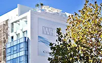 Hotell White