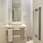 وايت لشبونة فندق